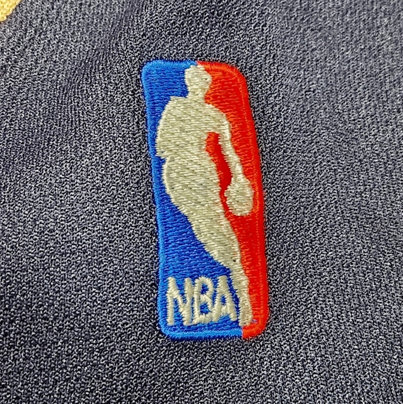 Cleveland Cavaliers LeBron James - Alternate (2005-10) - 48 - Picture 7 of 8